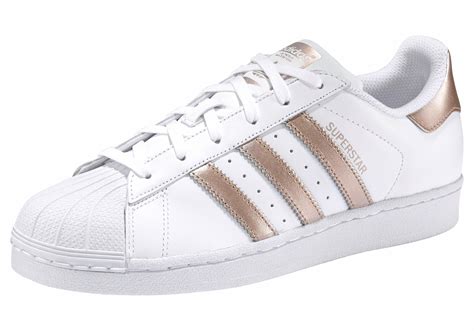 adidas superstar met net sokjes met strik|Adidas Superstar sneakers kopen .